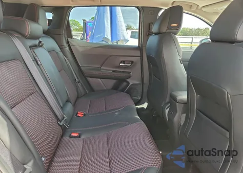 2025 Nissan Kicks Sr z USA, uszkodzony, nr VIN 3N8AP6DD7SL433566